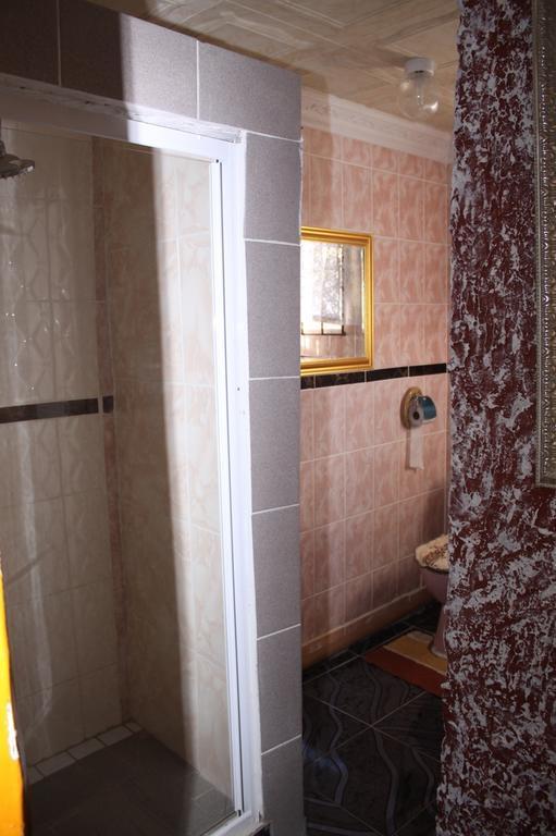 Guest House Macauly Йоханесбург Екстериор снимка